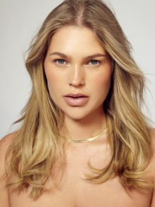 Amanda - J'adore Models